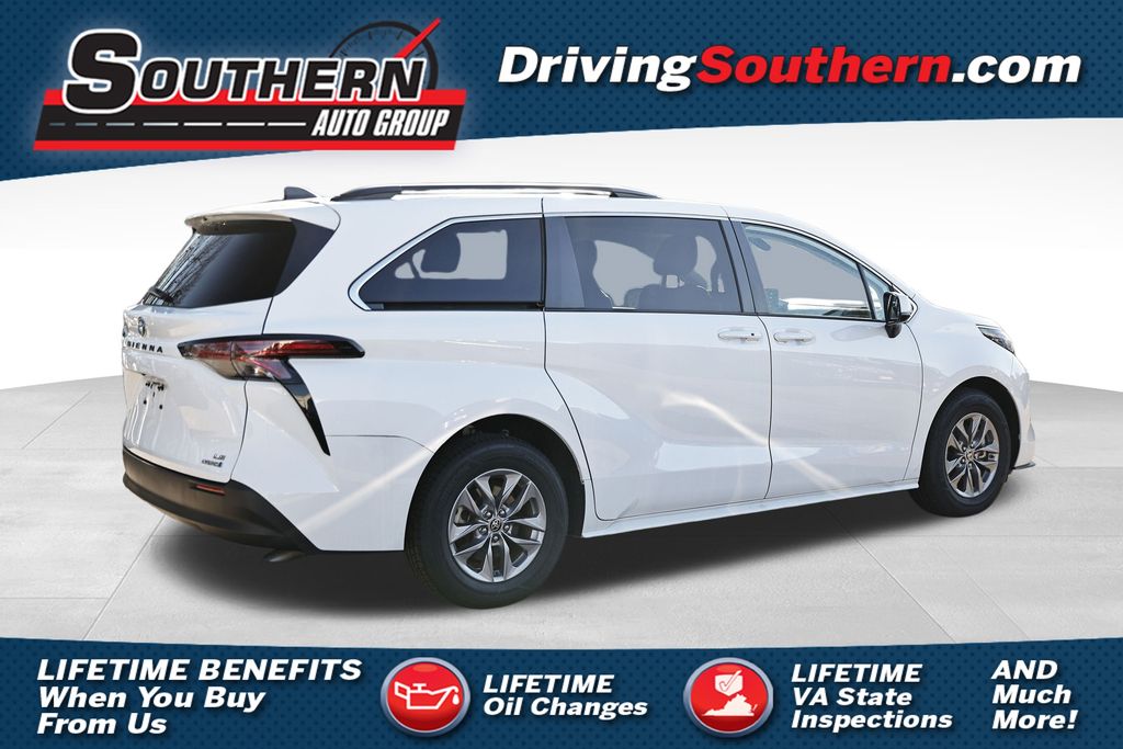 2022 Toyota Sienna