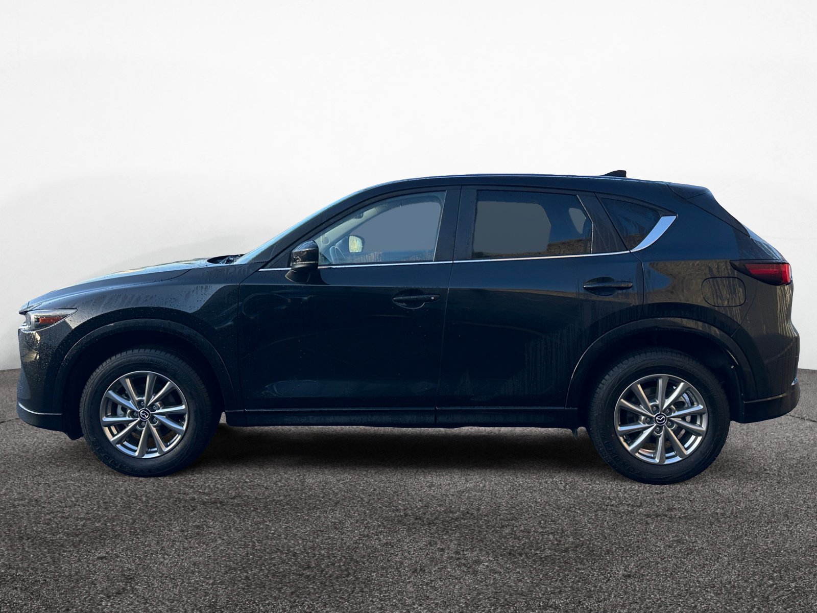 2025 Mazda CX-5 2.5 S Preferred photo 2