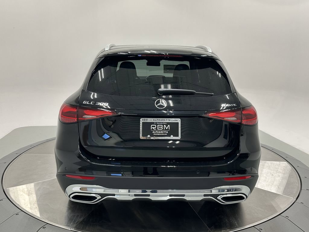2026 Mercedes Benz GLC 300 4MATIC photo 3