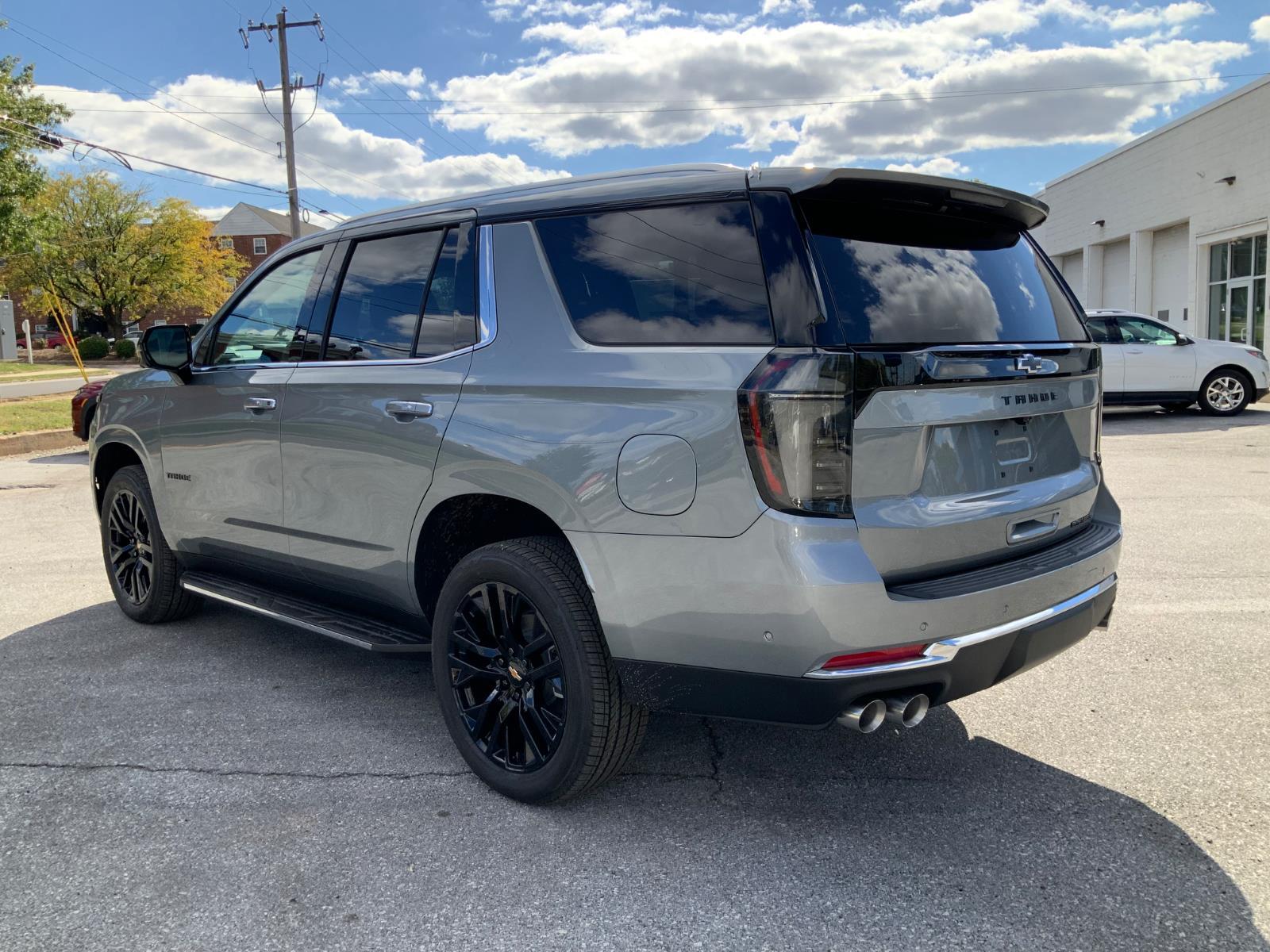 2026 Chevrolet Tahoe Premier photo 2