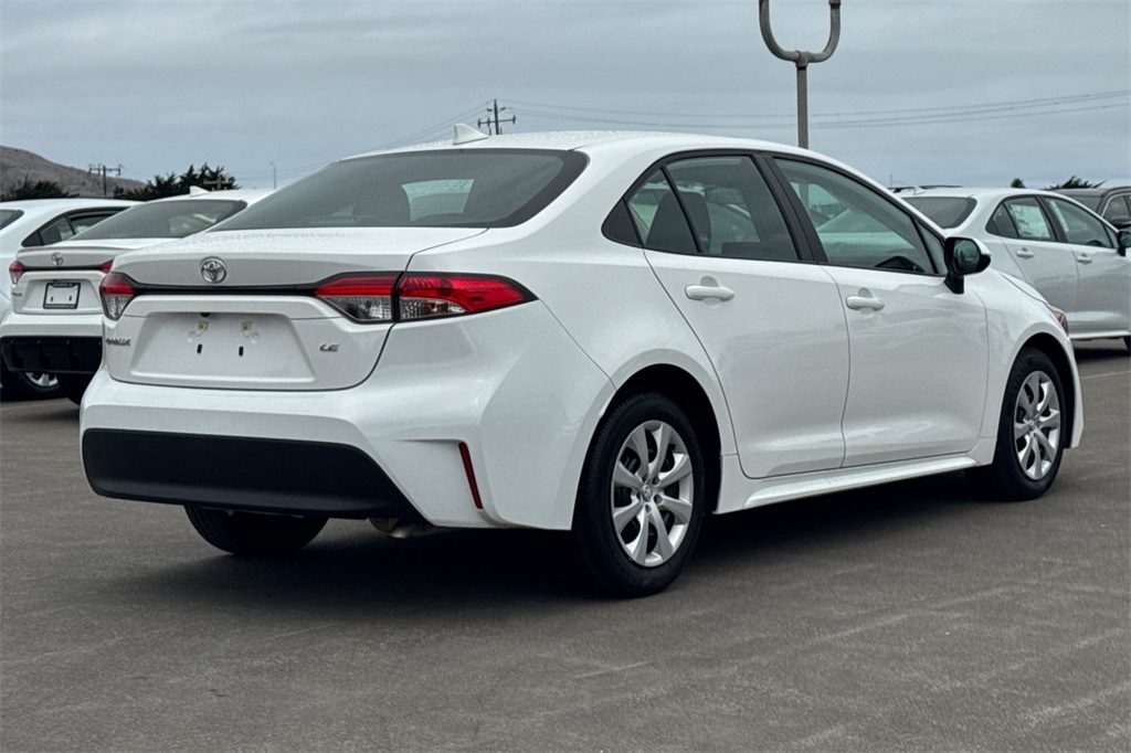 2024 Toyota Corolla LE photo 4
