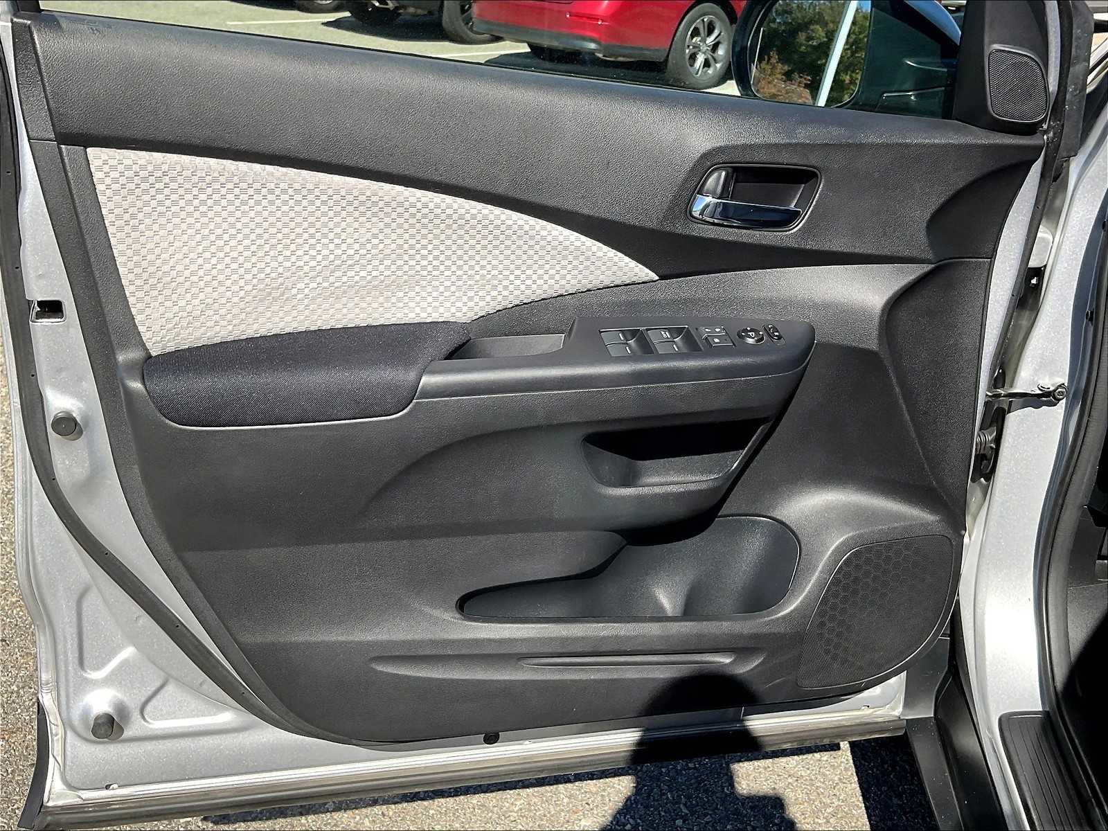 2016 Honda CR-V EX photo 14