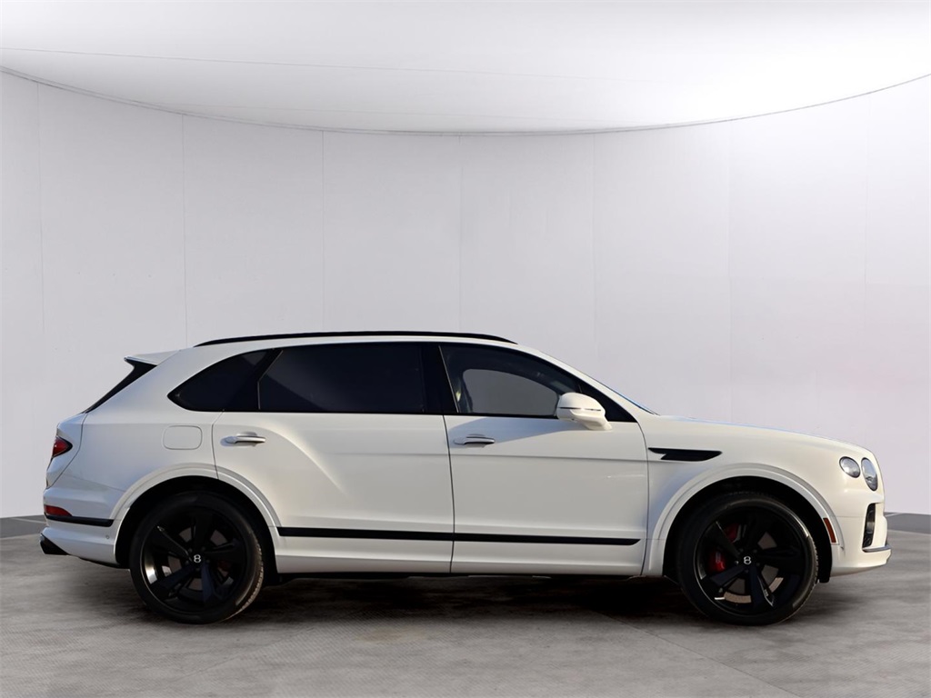 2023 Bentley Bentayga EWB Azure photo 3
