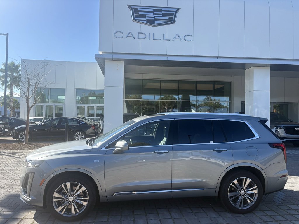 2025 Cadillac XT6 Premium Luxury's photo