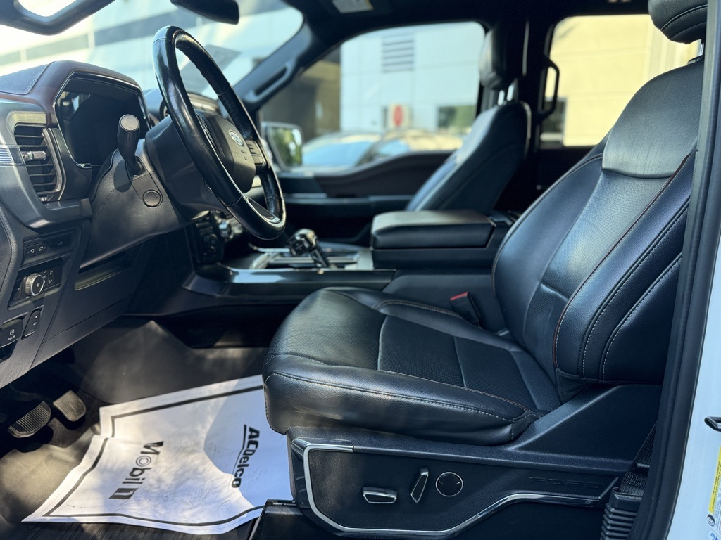 2021 Ford F-150 Lariat photo 17
