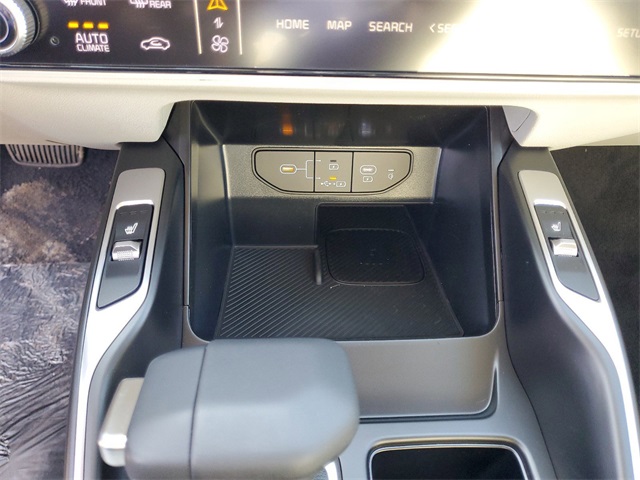 2025 Kia Sorento EX photo 18