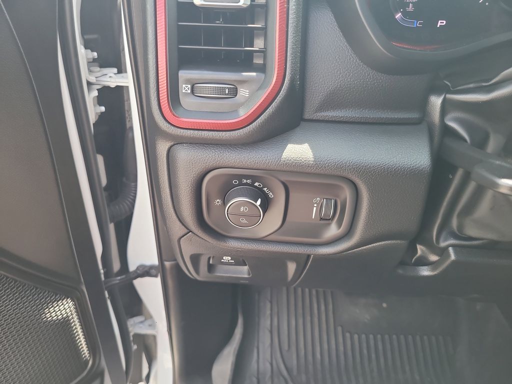 2024 Ram 1500 Rebel photo 12