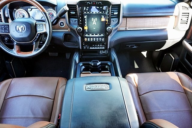 2021 Ram 3500 Laramie Longhorn photo 19