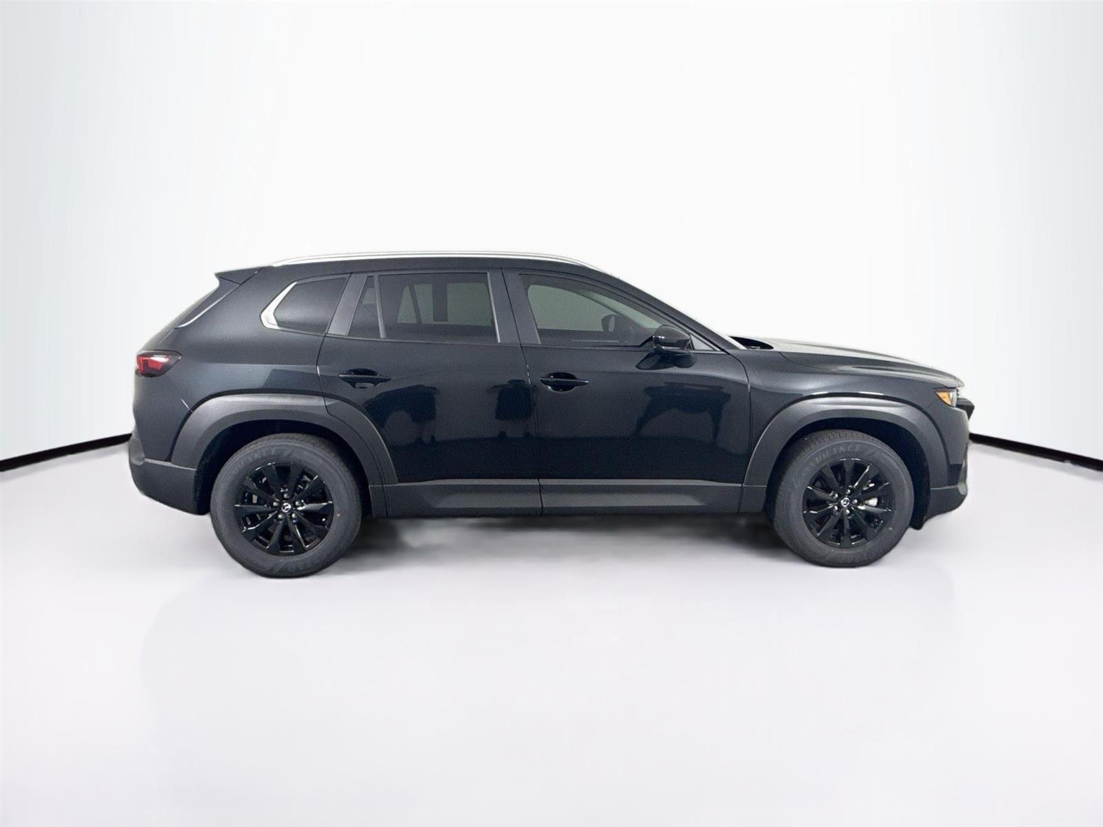 2025 Mazda CX-50 2.5 S Preferred photo 4