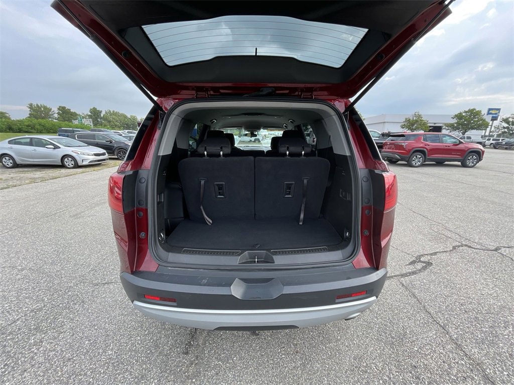 2017 Gmc Acadia SLE photo 17