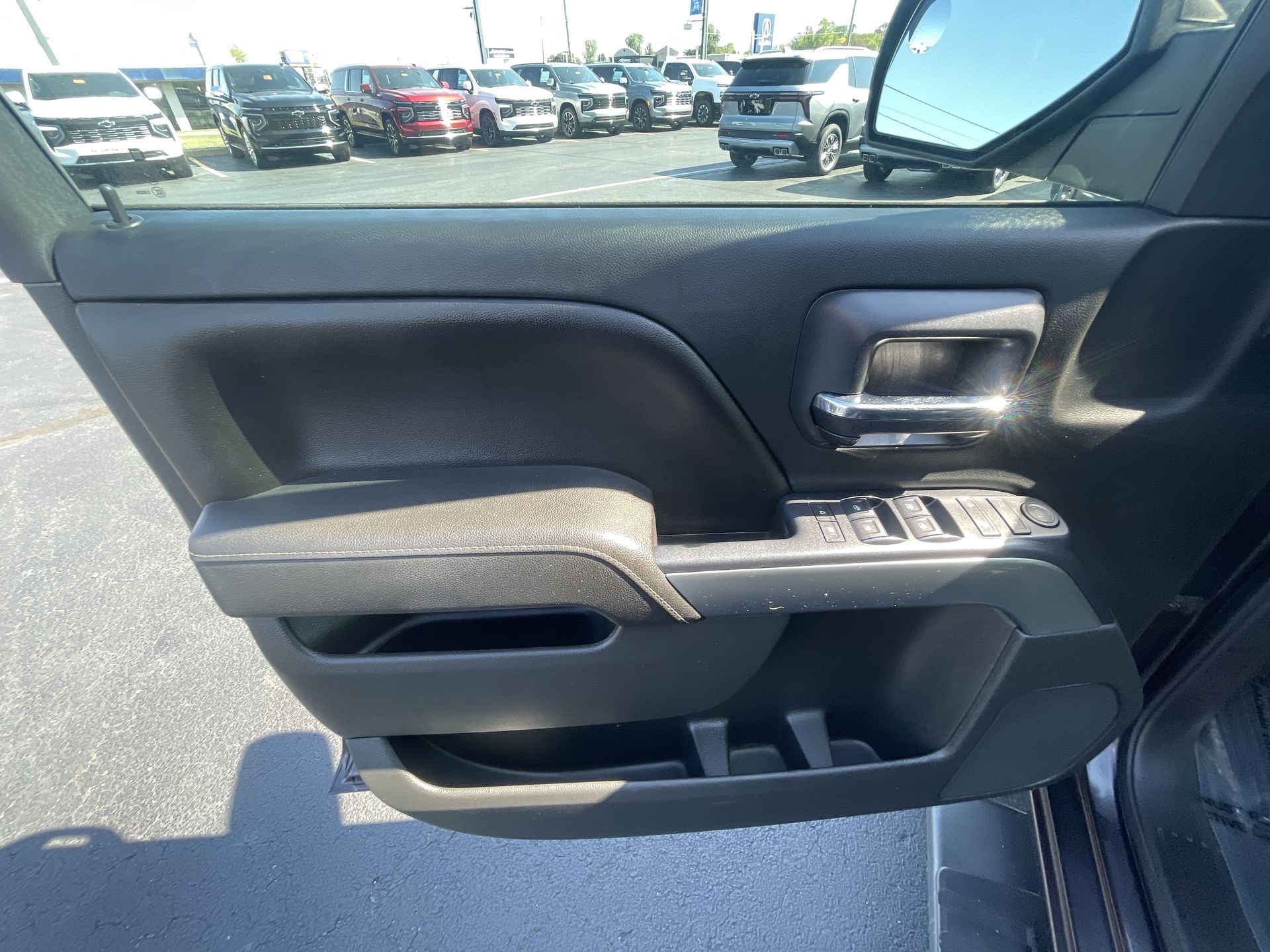 2015 Chevrolet Silverado 1500 LT photo 42