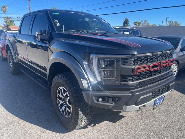 2023 Ford F-150 Raptor photo 3