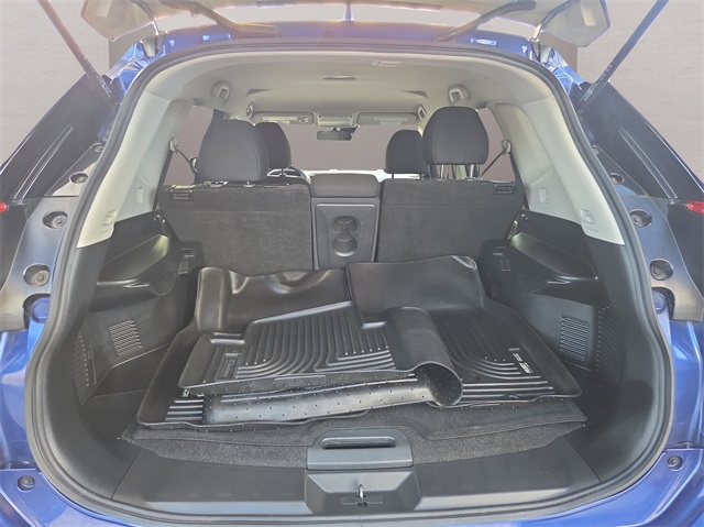 2019 Nissan Rogue S photo 26