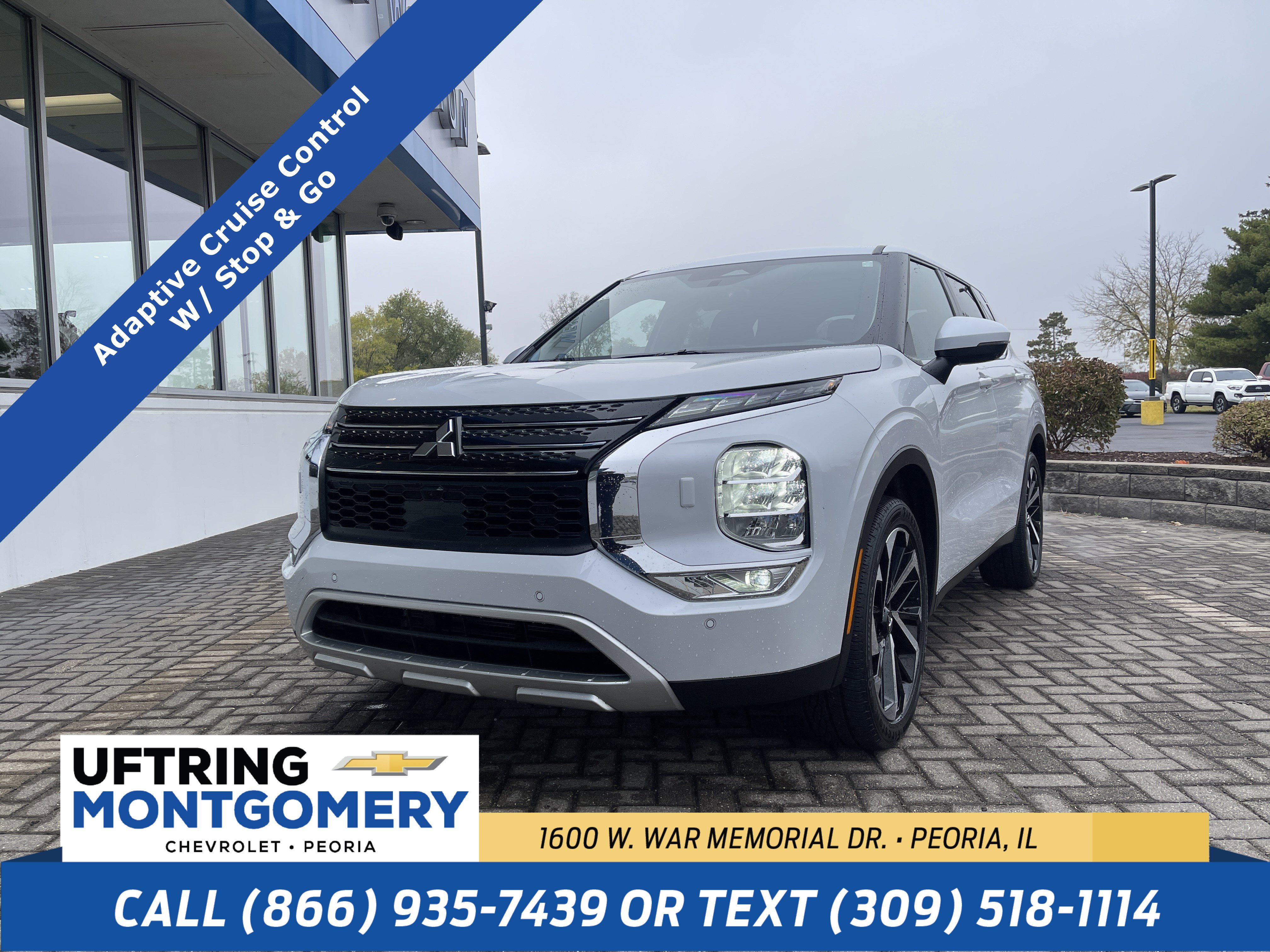 2024 Mitsubishi Outlander SE's photo