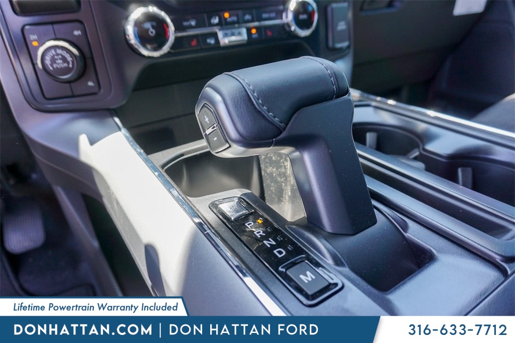 2025 Ford F-150 XLT photo 18