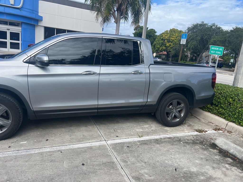 2021 Honda Ridgeline RTL-E photo 3