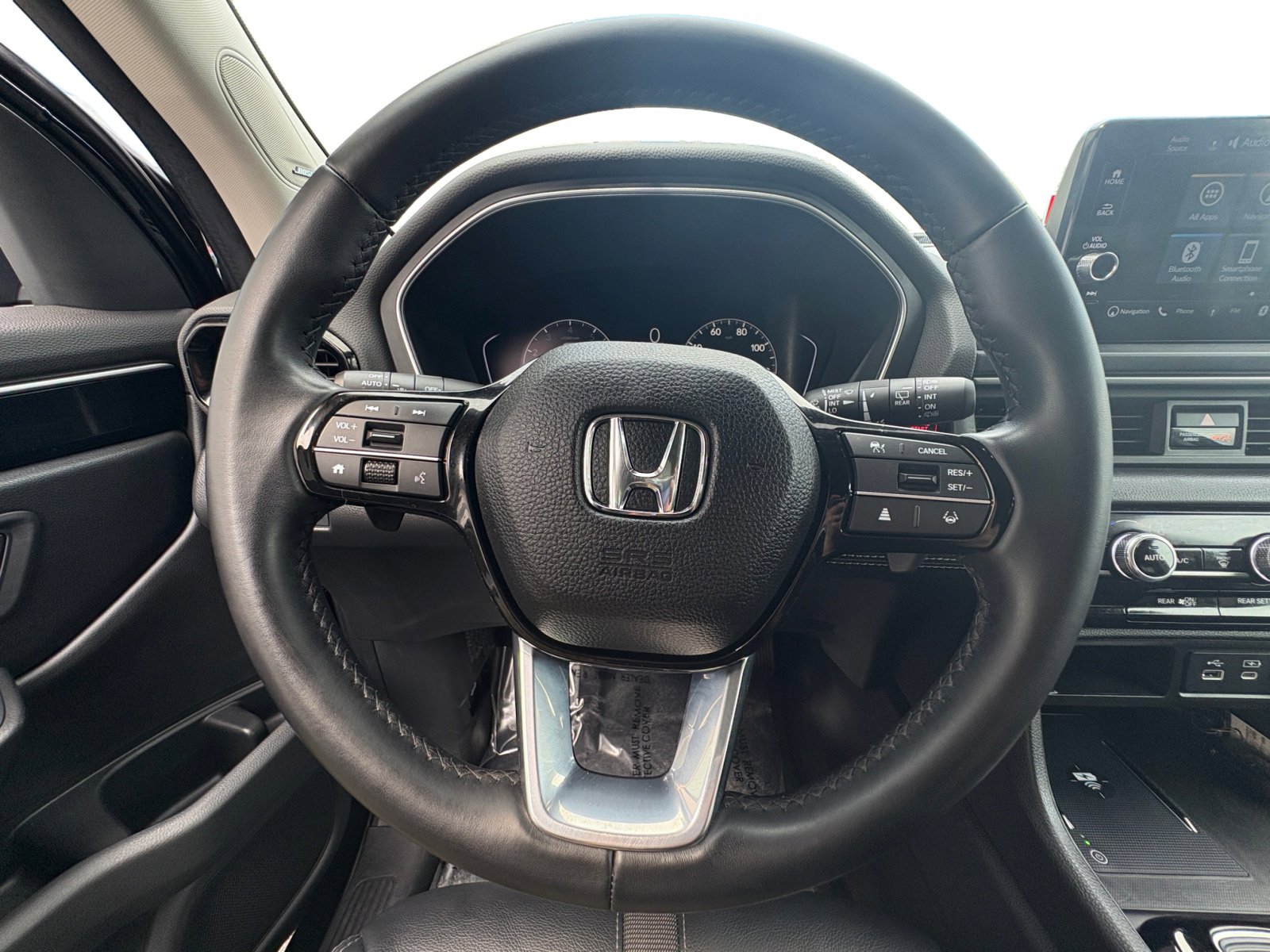 2023 Honda Pilot Touring photo 7