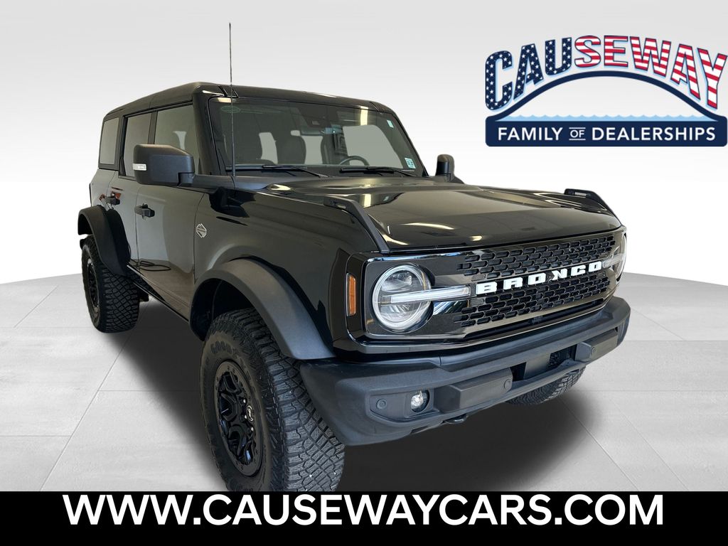 2022 Ford Bronco 4-Door Wildtrak's photo