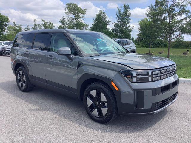 2026 Hyundai Santa Fe SE photo 4