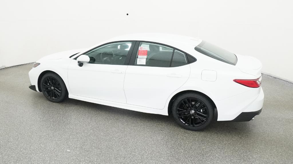 2025 Toyota Camry SE photo 12