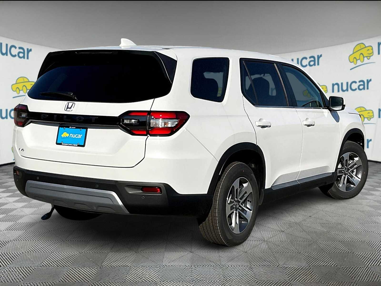 2025 Honda Pilot EX-L photo 6