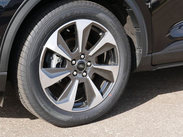 2023 Ford Escape Platinum photo 16