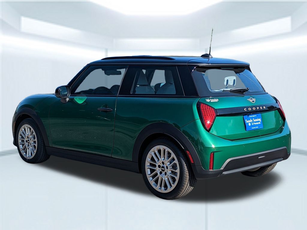 2026 Mini Cooper 2 Door Hardtop Signature photo 3