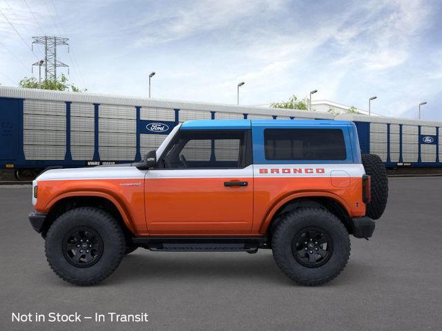 2025 Ford Bronco First Edition photo 3