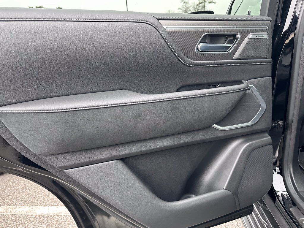 2025 Infiniti QX80 Luxe photo 26