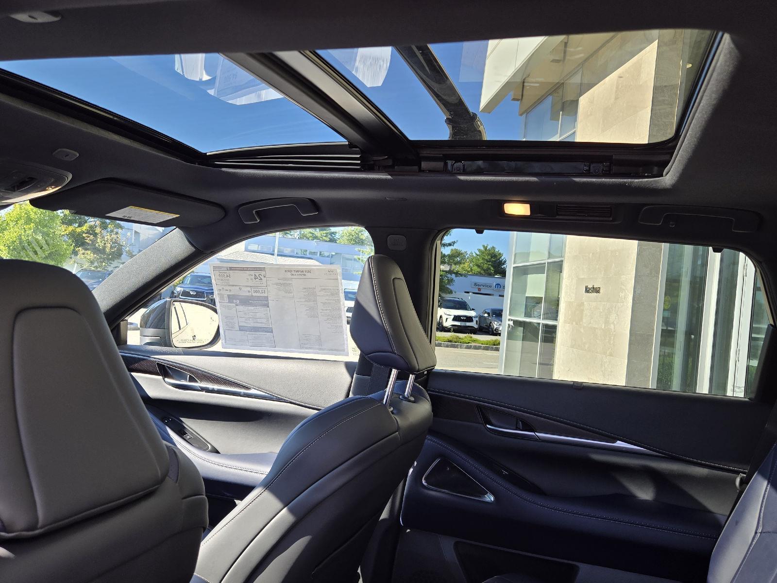 2026 Infiniti QX60 Luxe photo 11