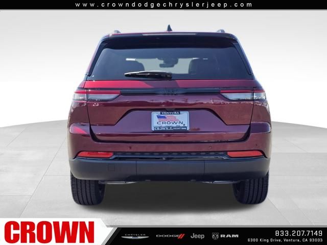 2025 Jeep Grand Cherokee Altitude X photo 4