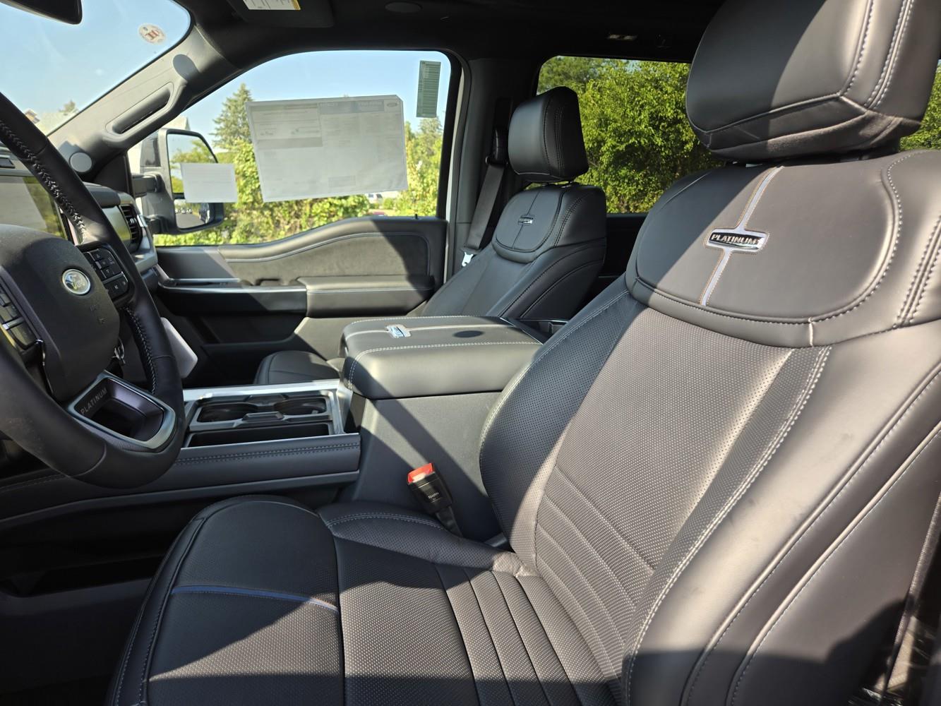 2026 Ford F-350 Platinum photo 16