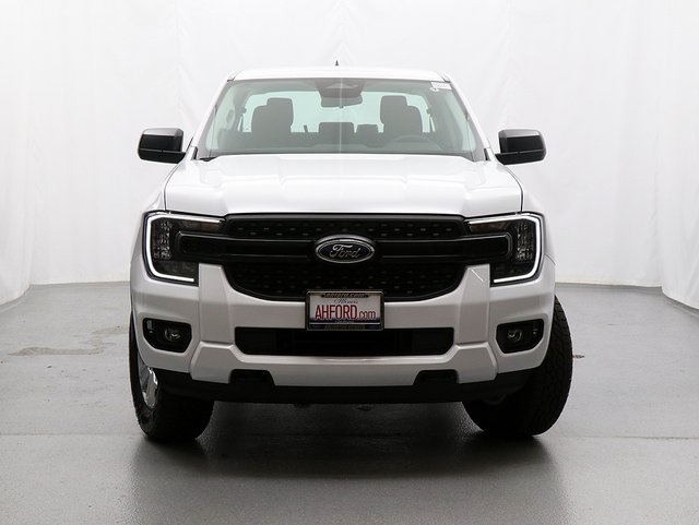 New 2025 Oxford White Ford XL image 5