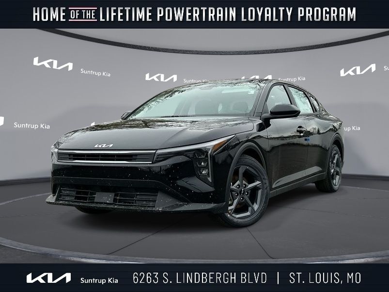 2025 Kia K4 LXS