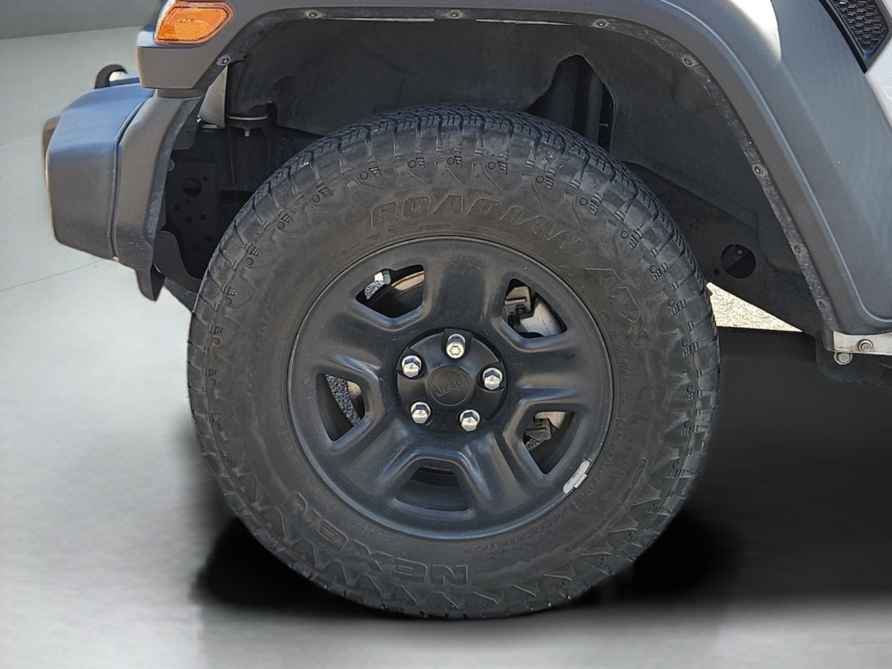 2021 Jeep Wrangler Sport photo 5