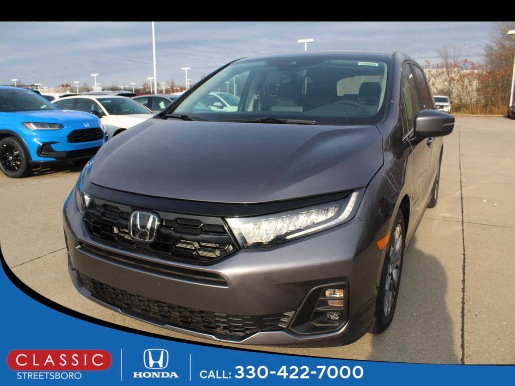2026 Honda Odyssey Touring's photo