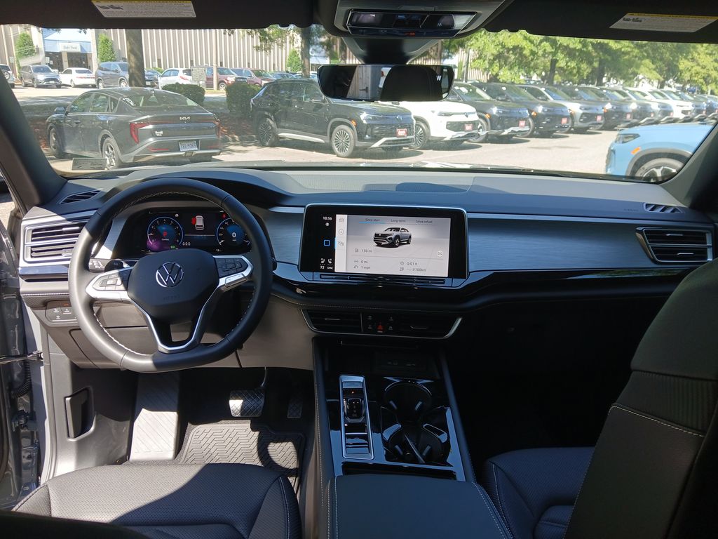 2026 Volkswagen Atlas Cross Sport SE Technology photo 11