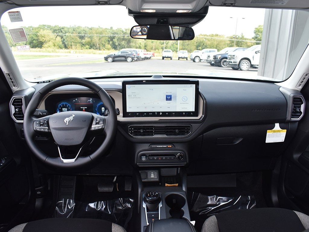 2025 Ford Bronco Sport Big Bend photo 3