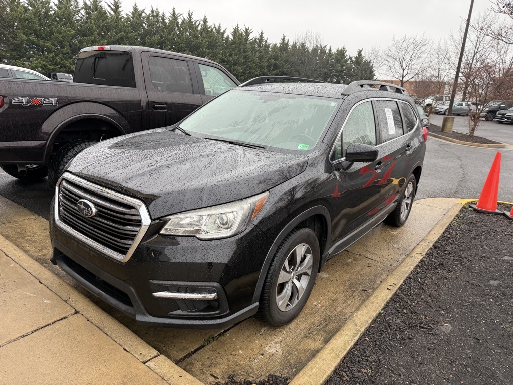 2019 Subaru Ascent Premium's photo