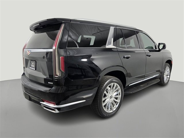 2023 Cadillac Escalade Premium Luxury photo 3
