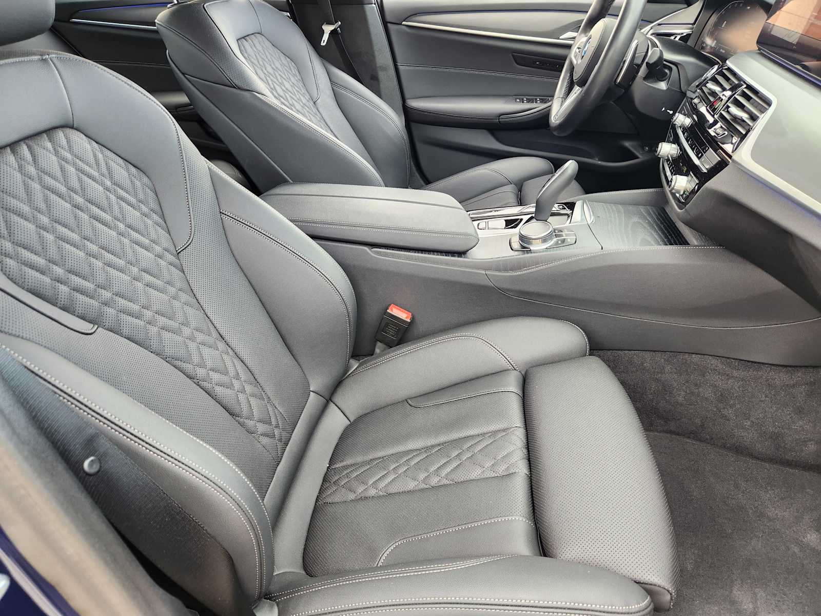 2023 Bmw 530i photo 4