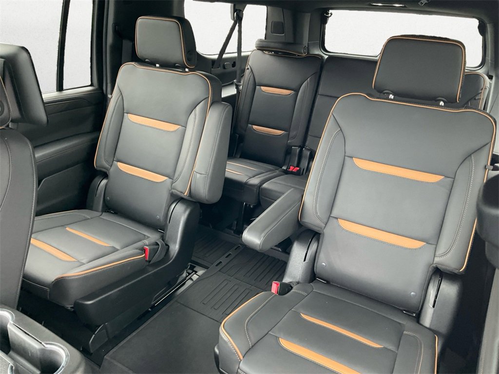 2024 Gmc Yukon XL AT4 photo 9