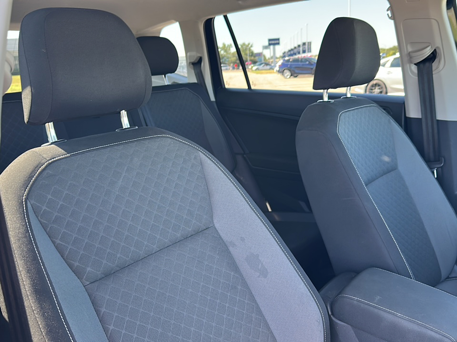 2021 Volkswagen Tiguan S photo 9