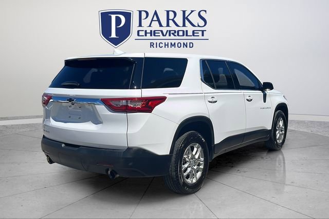 2020 Chevrolet Traverse LS photo 2