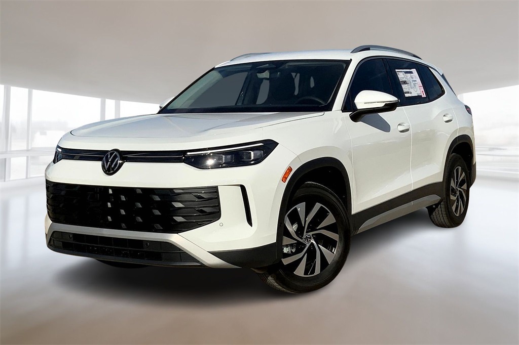 2026 Volkswagen Tiguan S's photo