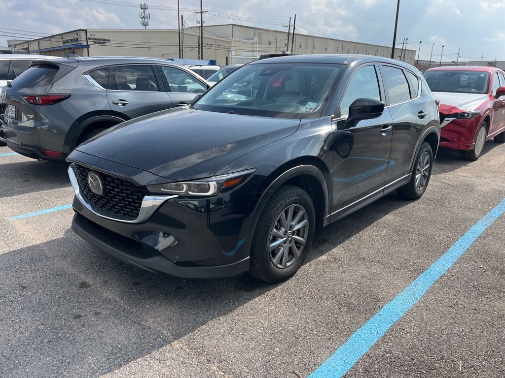 2023 Mazda CX-5 Preferred's photo