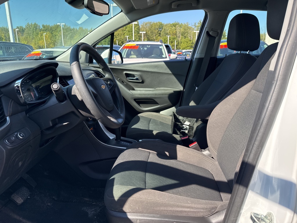 2018 Chevrolet Trax LS photo 8