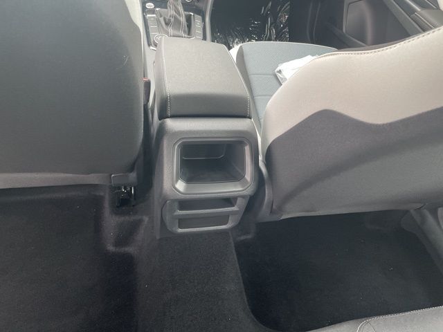 2025 Volkswagen Taos S photo 15