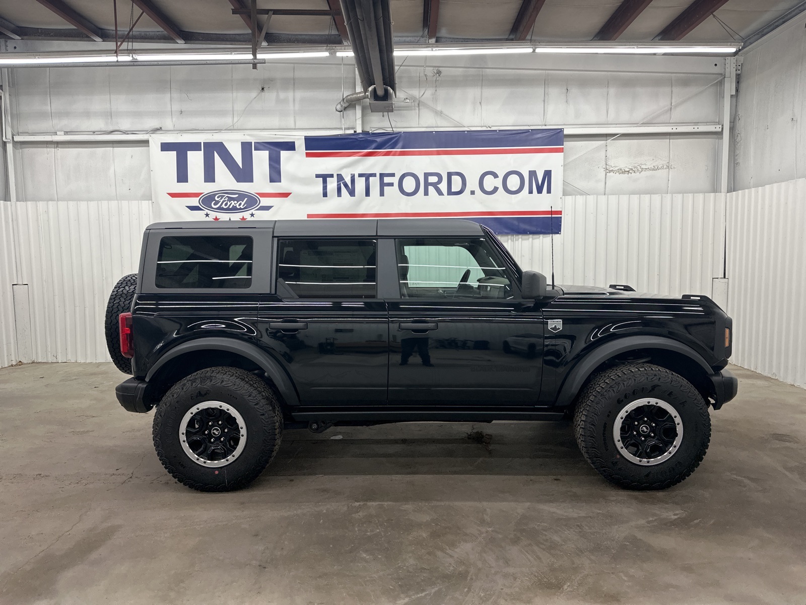 2025 Ford Bronco 4-Door Big Bend's photo