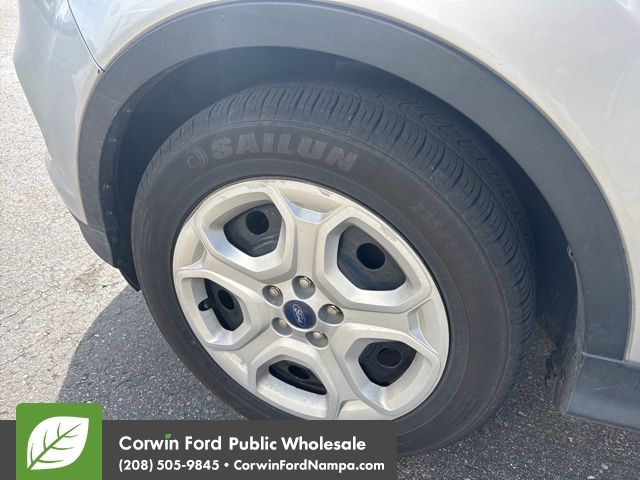 2017 Ford Escape S photo 11